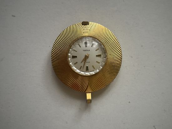 Часы кулон Чайка СССР позолоченные
