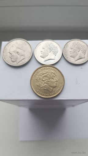 Сборный лот 100,20,10 драхм Греция. Лот состоит из 4-х монет. Монеты не чищены. 771