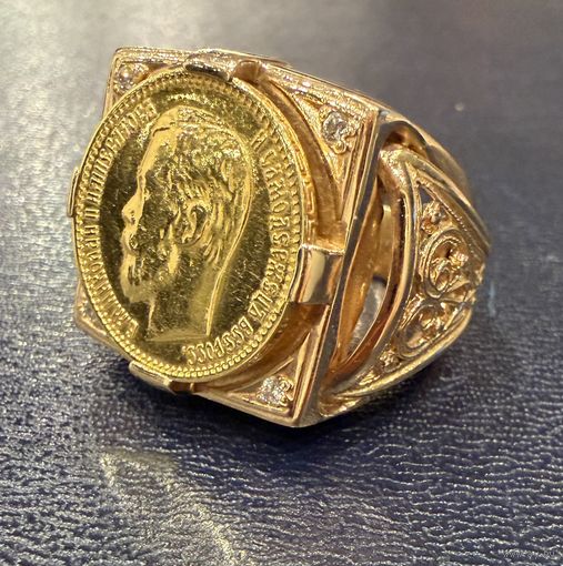 Золотой Перстень. 585 пробы.  щиток 5 рублей 1899 г. Николай 2.   БЕЗ МИН. ЦЕНЫ.