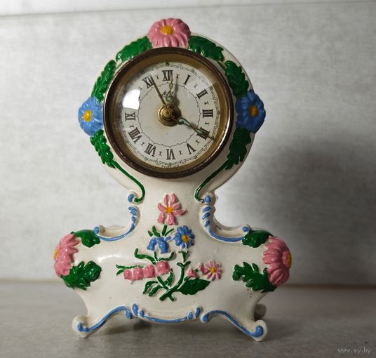 Музыка Швейцария часы с будильником на ходу