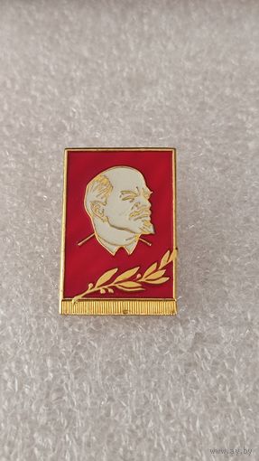 Значек знак Ленин,200 лотов с 1 рубля!!!