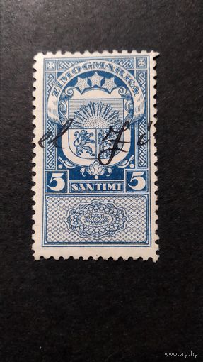 Латвия\2\ 1922 г. 4 выпуск Гербовая марка. зуб.10