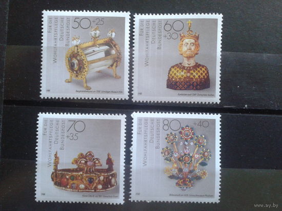 ФРГ 1988 изделия из золота, в музеях** Михель-5,0 евро полная серия