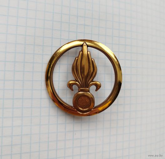 Франция. Эмблема на берет танковых частей Иностранного легиона