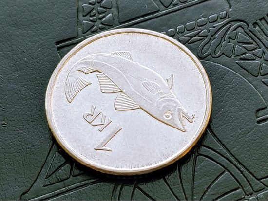Исландия. 1 крона 2003. Брак, раскол. Торг.