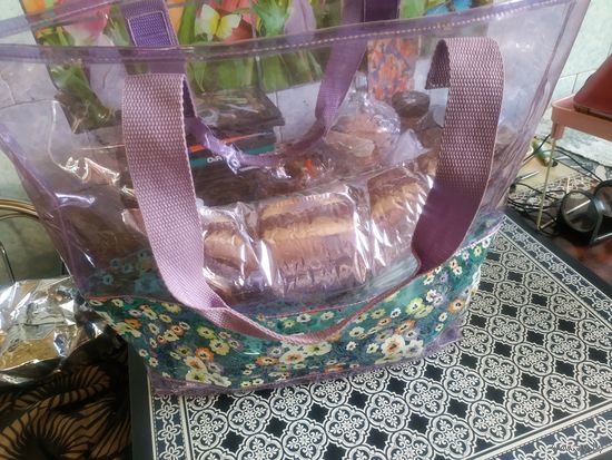 Сумка пляжная. 35 см. на 35 см. Состояние на скане.