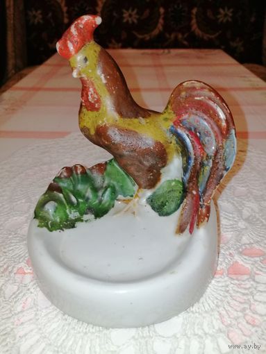 Фарфоровая статуэтка Петух