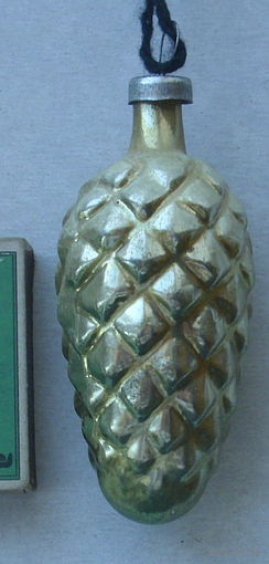 Ёлочная игрушка. Шишка. Э-54.