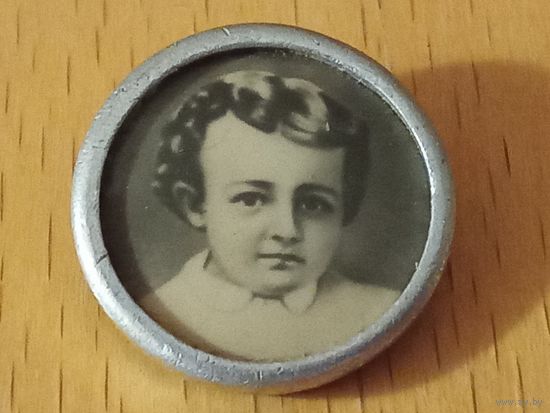 Володя Ульянов (Ленин). Нечастый