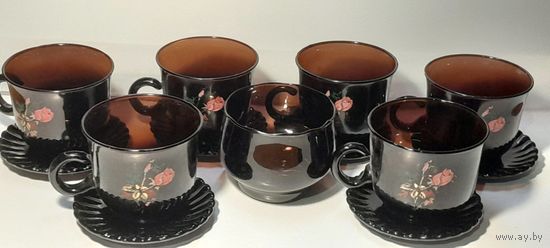 Изящный чайный сервиз. Стекло, 13 предметов