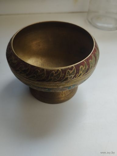 Ваза из латуни Индия