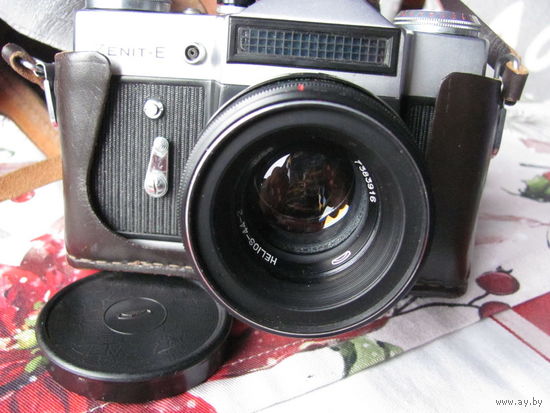 Фотоаппарат Зенит-Е Гелиос 44-2.