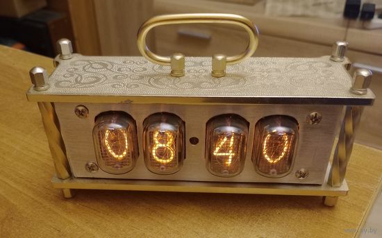 Часы на ин12