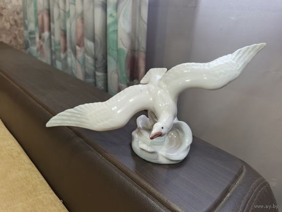 Статуэтка Альбатрос. Заводской брак. С 1 рубля!
