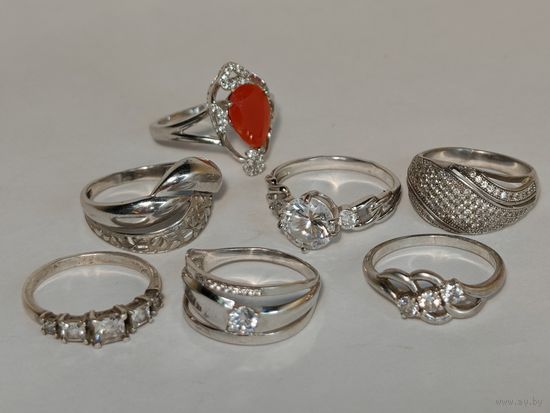 Кольцо серебро 925 пр. Размер 16-18 мм. Одним лотом 7 шт. С рубля.