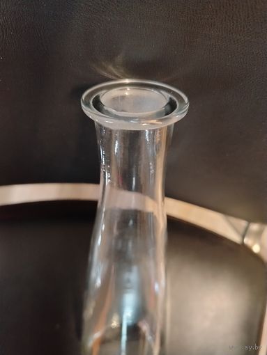 Графин бутылка