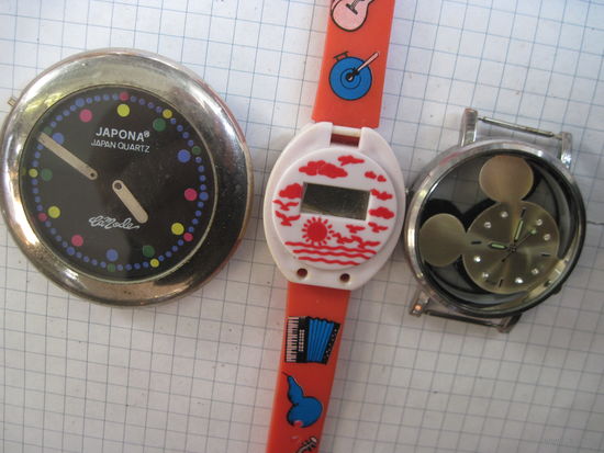 Часы кварцевые 3 шт. с рубля!