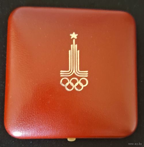 Медаль Олимпиада 80 в футляре.