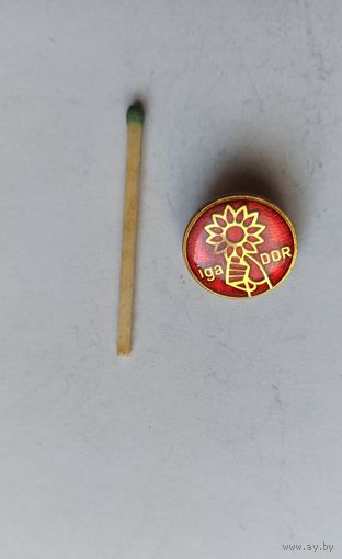 Знак значок в честь открытия 1961г. в ГДР IGA международная садоводческая выставка