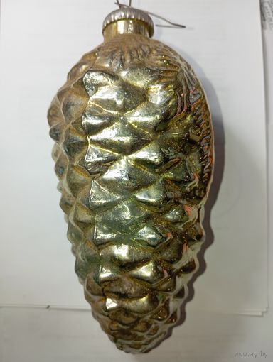 Игрушка на ёлку , Большая Шишка , толстое стекло , винтаж , СССР .