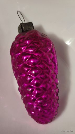 Ёлочная игрушка шишка. Большая,кремлевская.