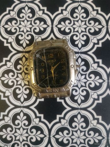 Часы наручные.  Состояние на скане. В коллекцию,ремонт,на запчасти.