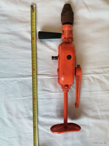 Ручная дрель