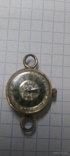 Часы наручные женские Чайка 17 камней