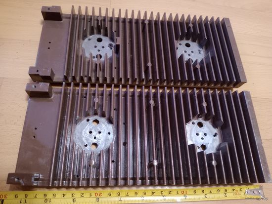 Радиатор к усилителю Степь-103 2 штуки