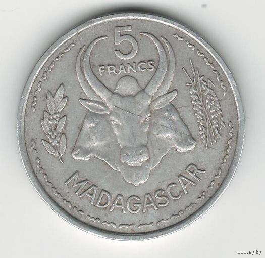 Мадагаскар 5 франков 1953 года. Нечастая! Состояние VF+