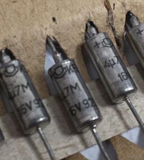 К53-14. 4,7 мкФ - 16 В ((Цена за 15 шт)) 475. Конденсаторы Оксидно-полупроводниковые алюминиевые полярные. 4,7мкф