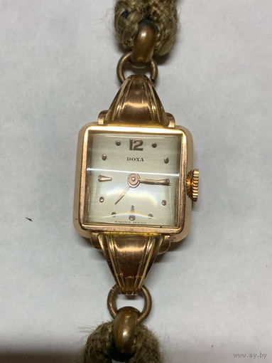 Часы DOXA Швейцария . Механика.Золотой корпус.