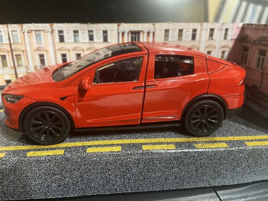 Tesla Model X Plaid ( ТехноПарк)