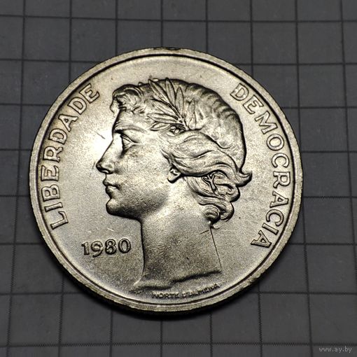 Португалия 25 эскудо 1980 года .