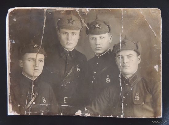 Фото "Красные командиры со знаками", 1930- гг.