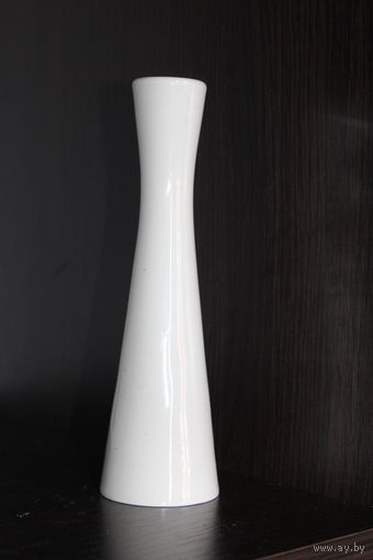 Фарфоровая, декоративная ваза, клеймо, Германия.