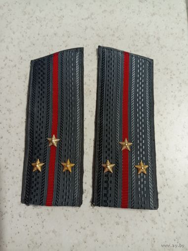 Погоны парадные на шинель- старший лейтенант армии СССР