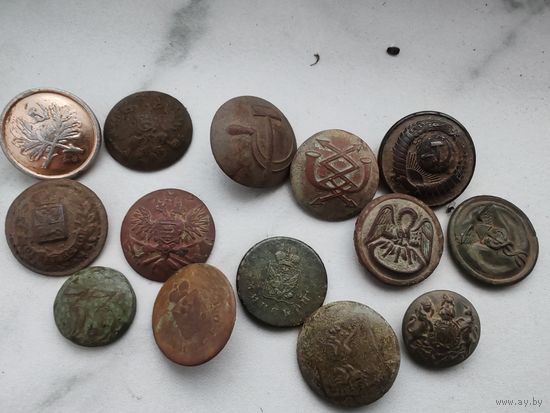 Лот красивых царских пуговиц!! С рубля!! В коллекцию!!