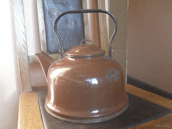 Старый Советский чайник.