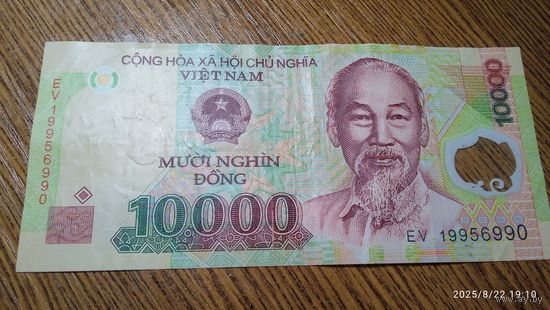 Вьетнам 10000 донгов образца 2019 полимер