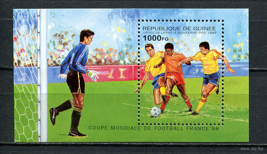 Гвинея - 1995 - Чемпионат мира по футболу - [Mi. bl. 498] - 1 блок. MNH.  (Лот 83GN)-T41P31
