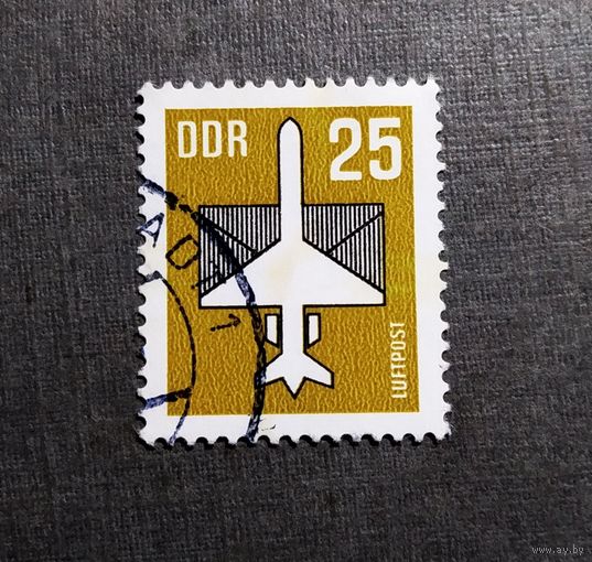 Марка ГДР 1987 год Авиапочта