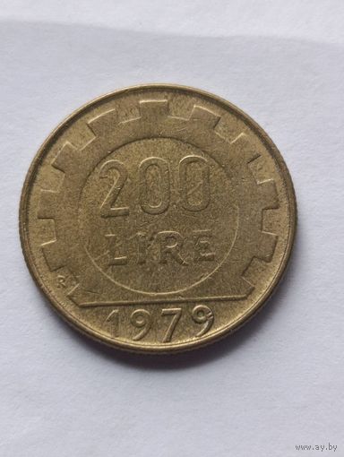 Италия. 200 лир 1979 года. (4)
