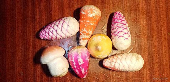 Ёлочные игрушки СССР пенопласт