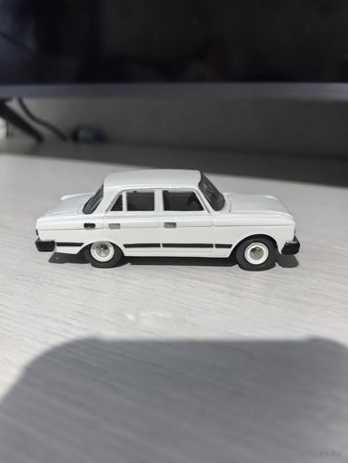 Машинка Москвич