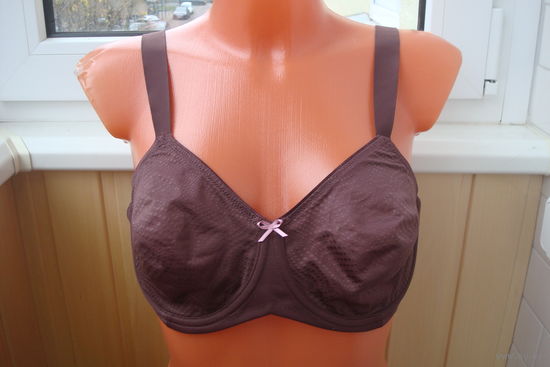 НОВЫЙ бюстгальтер ''TRIUMPH'' 80-C Германия