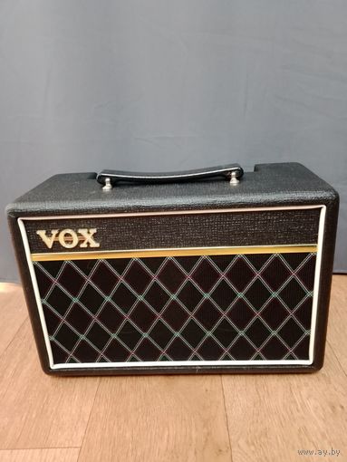 Комбоусилитель VOX Pathfinder 10 Bass