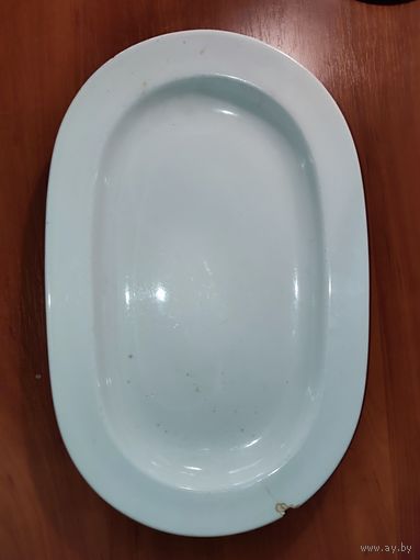 Блюдо фарфоровое