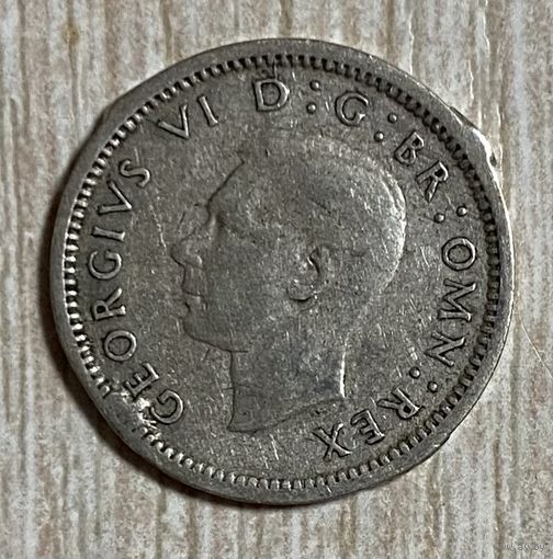 Монета Великобритания 3 пенса 1939 год. Георг VI. Серебро