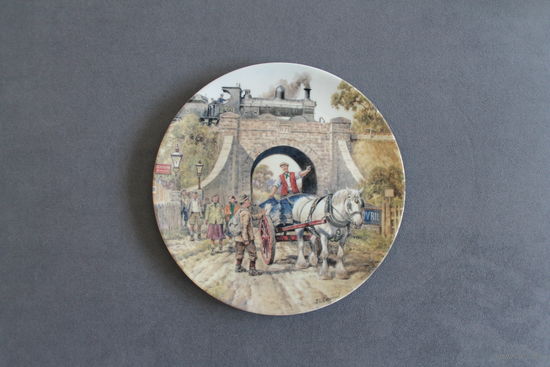 Тарелка коллекционная настенная [Англия, Wedgwood, Воскресная экскурсия, Bradex #26-W90-45.5] D=20см.